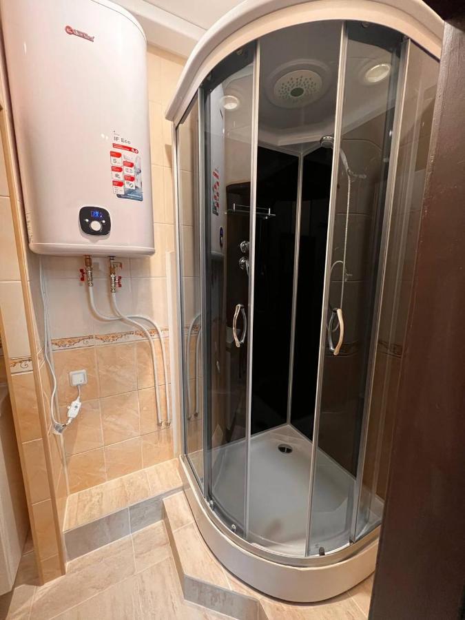 Апартаменти На Печерську Kiew Exterior foto